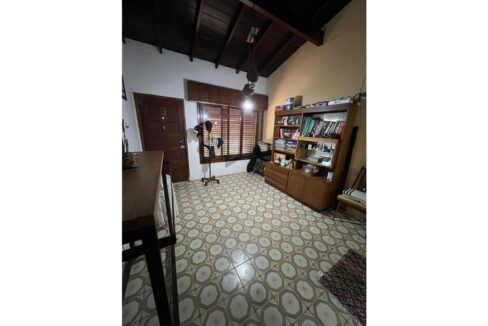 extra_large_6495a90ac4092