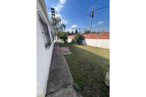 extra_large_6830e51243104